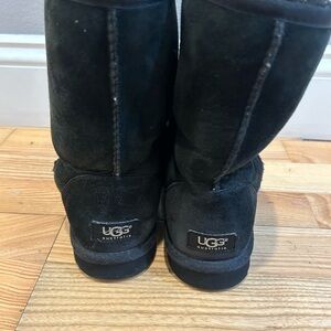 Black UGG boots #UGGboots #authentic